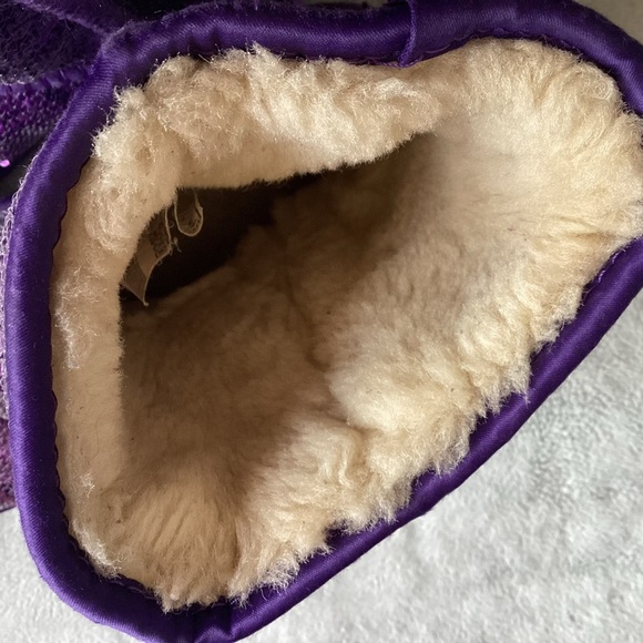 UGG Classic Short Sparkle Suede Sherpa Lined Snow Boots Purple Reign Sz 6 - Picture 10 of 17